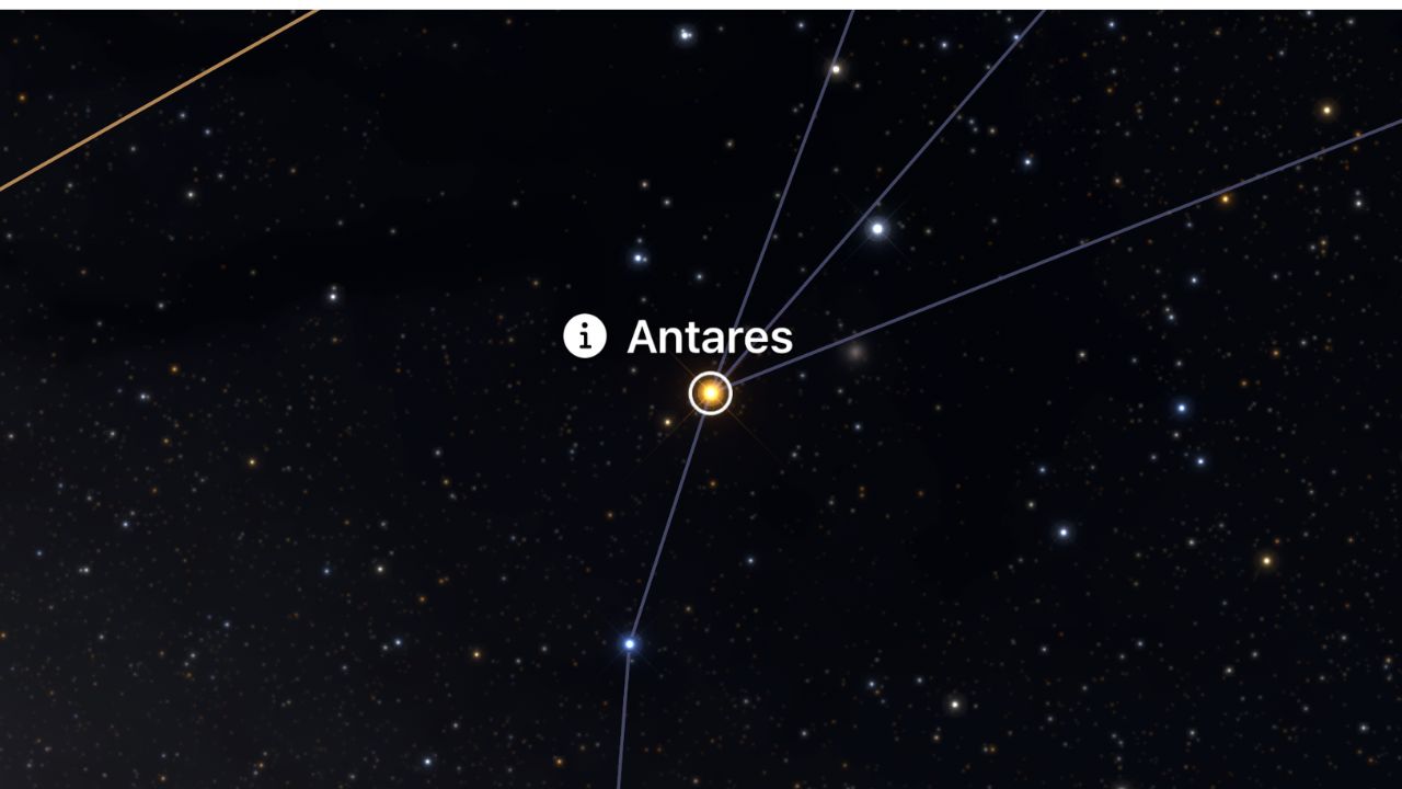 Antares identificada en el cielo nocturno Sky Guide app - ASTRONOMIKA TV